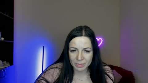 Alika online show from 3, 3, 2025