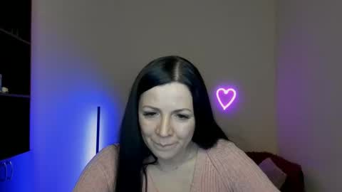 Alika online show from 5, 3, 2025