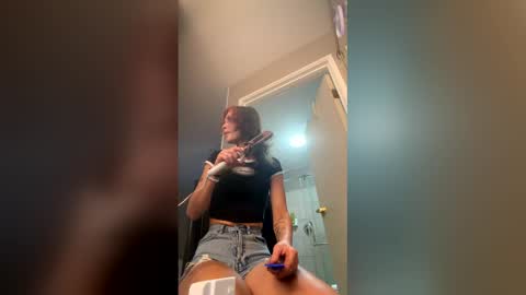 Snapshot of alilsteppa chatting on 21, 12, 2025 alilsteppa online show from 21, 12, 2025