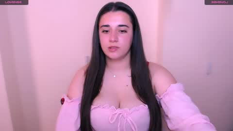 Snapshot of alinaasti_ chatting on 26, 6, 2026 Alina online show from 26, 6, 2026
