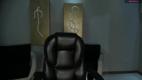 alinakravitz_ online show from 17, 11, 2025