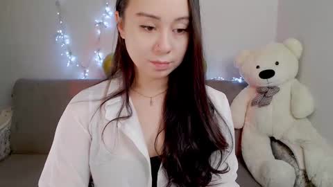 AlinaXRose online show from 25, 10, 2025