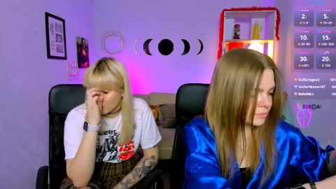 Snapshot of alira_glow chatting on 25, 3, 2026 Alira online show from 25, 3, 2026