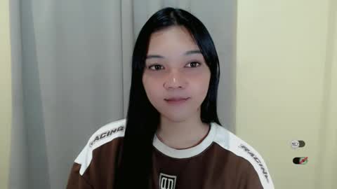 Shanti xhey online show from 6, 3, 2025