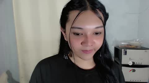 Shanti xhey online show from 20, 12, 2025