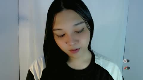 Snapshot of alisa_kiss_ chatting on 19, 4, 2026 Shanti xhey online show from 19, 4, 2026