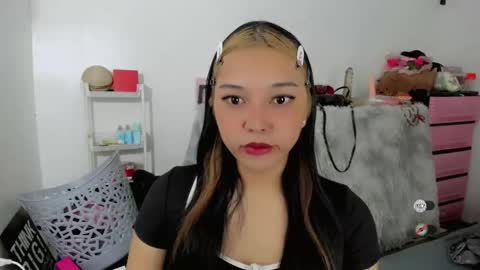 Snapshot of alisa_kiss_ chatting on 15, 5, 2026 Shanti xhey online show from 15, 5, 2026