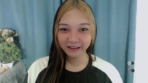 Snapshot of alisa_kiss_ chatting on 19, 5, 2026 Shanti xhey online show from 19, 5, 2026