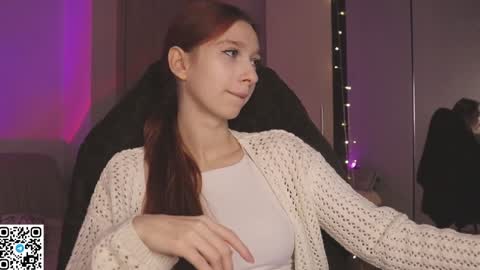 Snapshot of alisaa_01 chatting on 6, 2, 2025 Alice Fansly Alisa01 online show from 6, 2, 2025