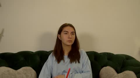 Snapshot of alisaalarie chatting on 17, 5, 2026 Alisa online show from 17, 5, 2026