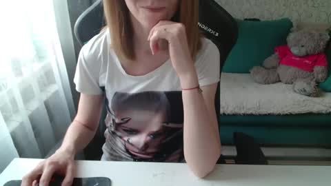 Snapshot of alisarogsx chatting on 21, 5, 2026 AlisaRogsx online show from 21, 5, 2026