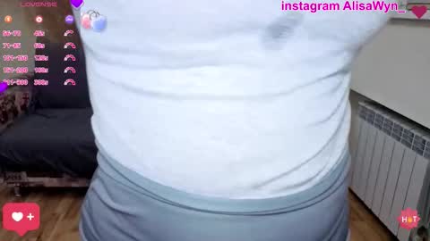 Snapshot of alisawyn chatting on 19, 9, 2025 alisawyn online show from 19, 9, 2025