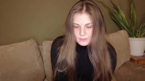 Snapshot of alisaxxxshy chatting on 15, 12, 2025 alisaxxxshy online show from 15, 12, 2025