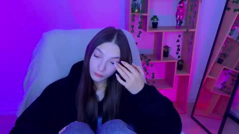 Alise online show from 8, 10, 2025