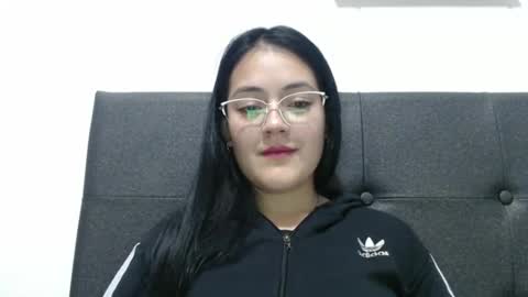 Snapshot of alisha_9997 chatting on 14, 10, 2025 alisha_9997 online show from 14, 10, 2025