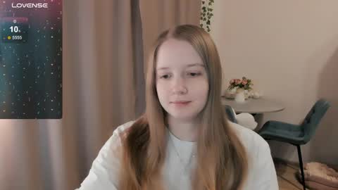 Snapshot of alisha_ley chatting on 20, 4, 2026 Alya online show from 20, 4, 2026