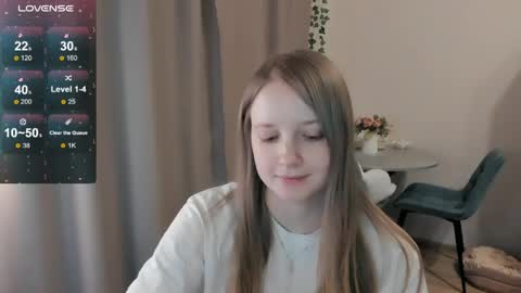 Snapshot of alisha_ley chatting on 22, 4, 2026 Alya online show from 22, 4, 2026