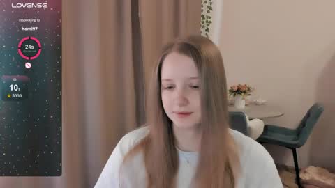 Snapshot of alisha_ley chatting on 3, 5, 2026 Alya online show from 3, 5, 2026