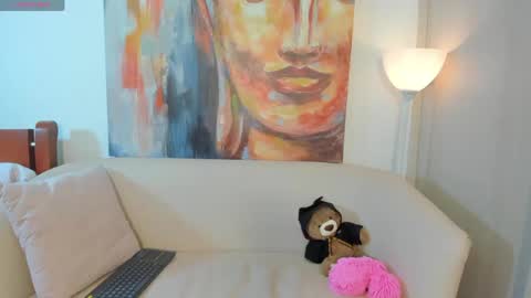 Alisha online show from 30, 4, 2026