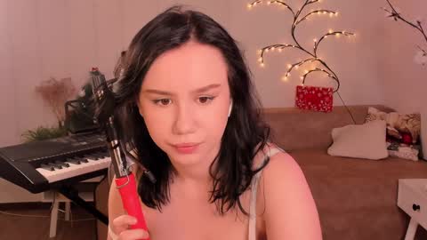 Snapshot of alisia_mars chatting on 6, 1, 2025 Alisia online show from 6, 1, 2025