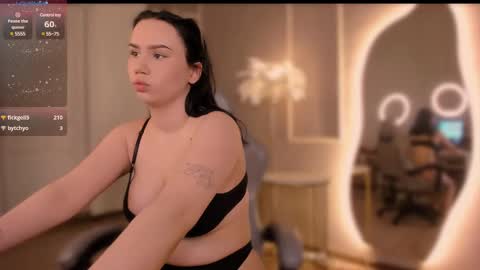 Snapshot of alisia_mars chatting on 8, 3, 2025 Alisia online show from 8, 3, 2025