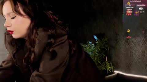 Snapshot of alisia_mars chatting on 17, 9, 2025 Alisia online show from 17, 9, 2025