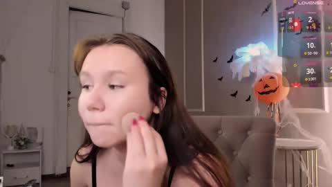 Snapshot of alisia_mars chatting on 18, 10, 2025 Alisia online show from 18, 10, 2025