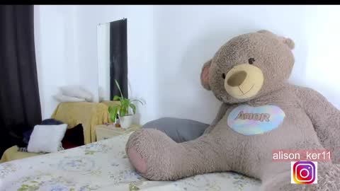 Snapshot of alison_ker chatting on 7, 2, 2025 Sofias house online show from 7, 2, 2025
