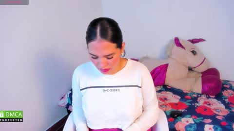 Alison cruz online show from 17, 3, 2026