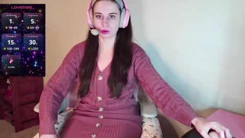 Snapshot of alisonfieldsxo chatting on 9, 1, 2025 Alison Fields online show from 9, 1, 2025