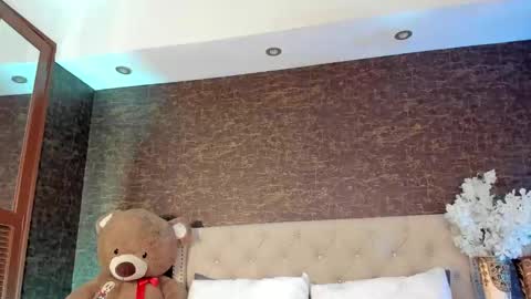 Alison Moon  online show from 21, 10, 2025