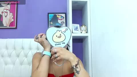 Snapshot of aliss_diiaz chatting on 5, 2, 2025 aliss_diiaz online show from 5, 2, 2025