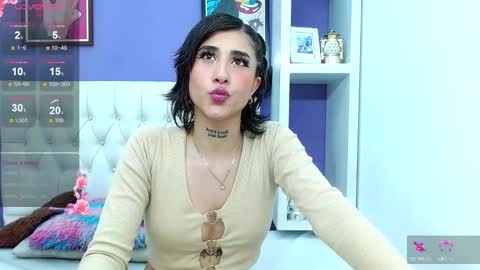 Snapshot of aliss_diiaz chatting on 13, 2, 2025 aliss_diiaz online show from 13, 2, 2025