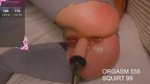 Snapshot of alissaaasex chatting on 28, 10, 2025 alissaaasex online show from 28, 10, 2025