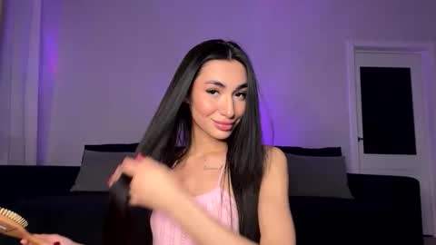 Snapshot of alissadreams chatting on 19, 10, 2025 Alissa online show from 19, 10, 2025