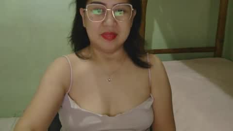 alissalove18 online show from 25, 4, 2026