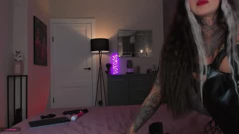 Help me Reach K FollowerslPut your finger up  online show from 2, 2, 2026