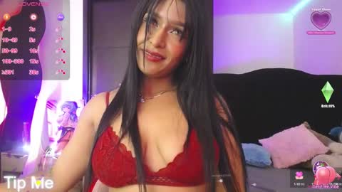 Snapshot of alisse_laurent chatting on 9, 2, 2025 alisse online show from 9, 2, 2025