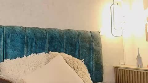 alisson_fox69 online show from 23, 10, 2025