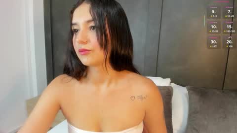 Snapshot of alisson_girl_ chatting on 26, 11, 2025 alisson_girl_ online show from 26, 11, 2025