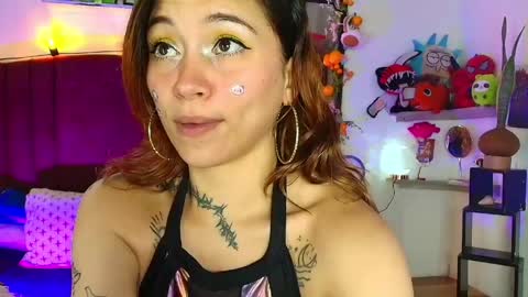 Alisson IG alisson zafiro27 online show from 10, 5, 2026