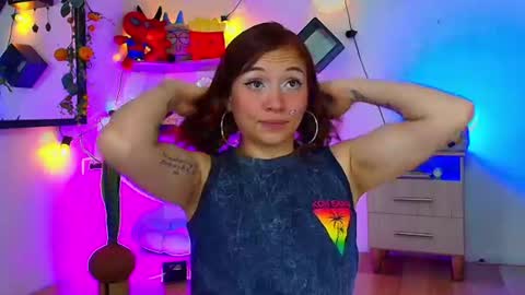 Alisson IG alisson zafiro27 online show from 14, 6, 2026