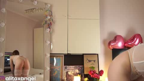 A L I T A online show from 5, 4, 2026