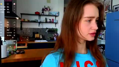 Alivia    online show from 13, 6, 2026