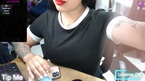 Alix online show from 11, 5, 2026
