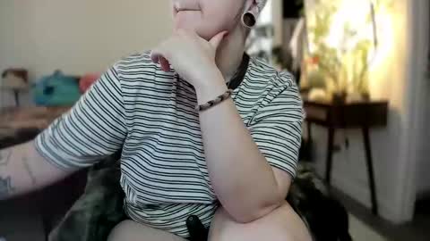 alix_valentine online show from 25, 10, 2025