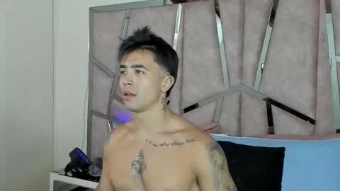 Snapshot of alixmartin1 chatting on 12, 10, 2025 alix online show from 12, 10, 2025