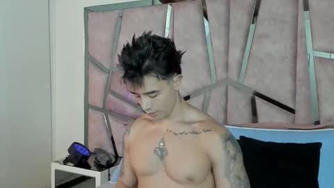 Snapshot of alixmartin1 chatting on 22, 10, 2025 alix online show from 22, 10, 2025