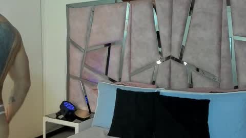 Snapshot of alixmartin1 chatting on 27, 10, 2025 alix online show from 27, 10, 2025