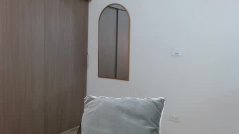 Snapshot of alixmartin1 chatting on 15, 12, 2025 alix online show from 15, 12, 2025